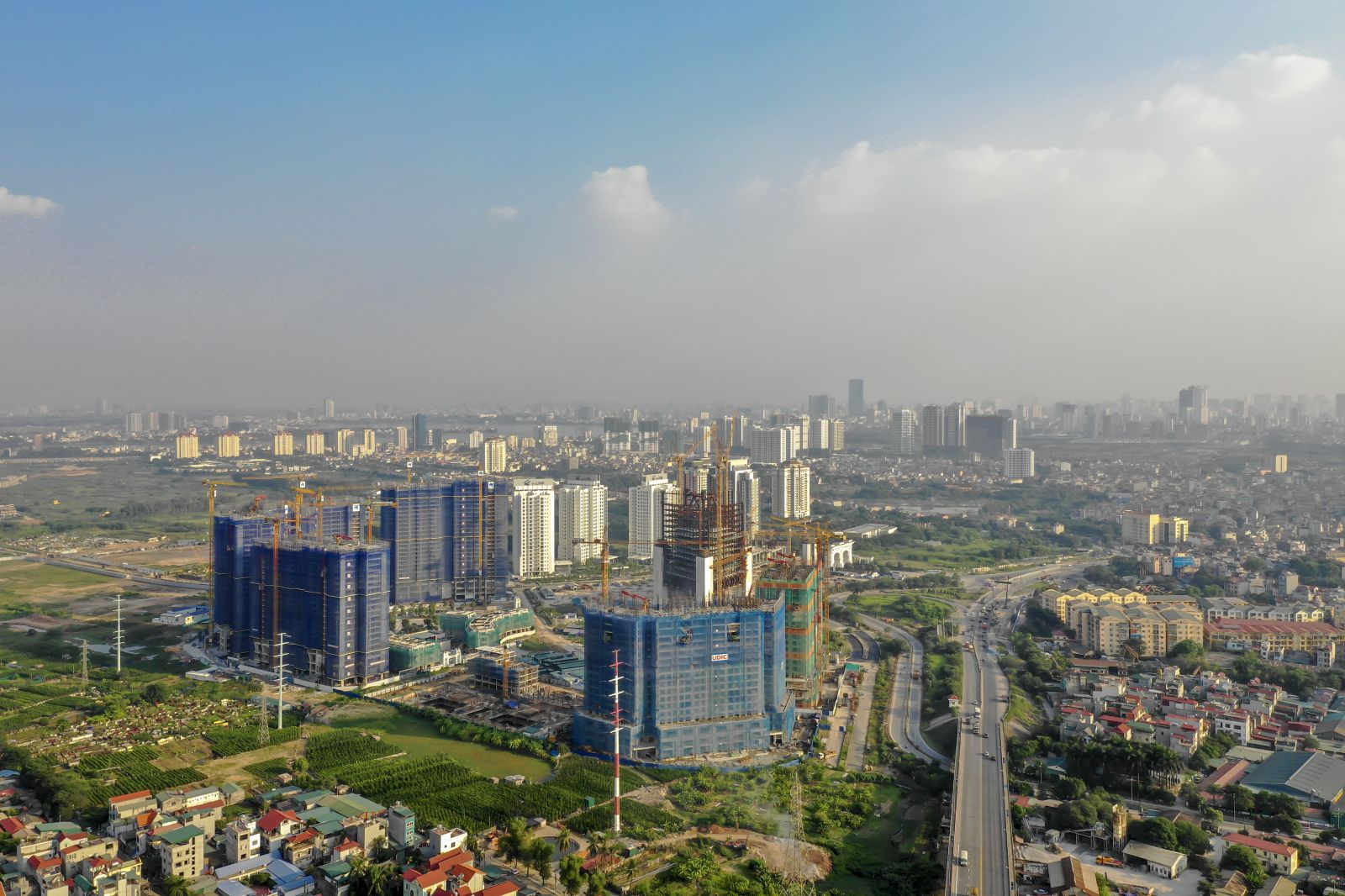 Hanoi_s Panorama (14)
