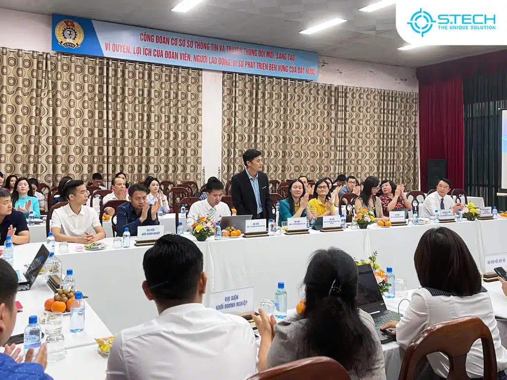 s-tech-tham-gia-hoi-thao-2