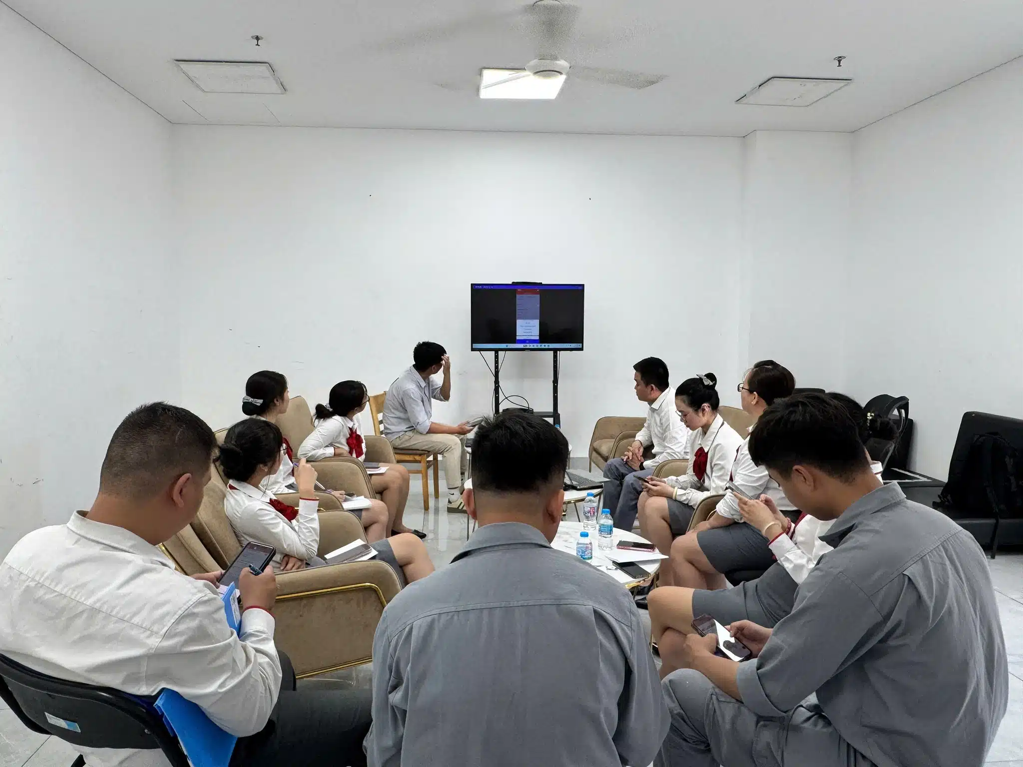 dao-trao-trien-khai-phan-mem-buildingcare-3